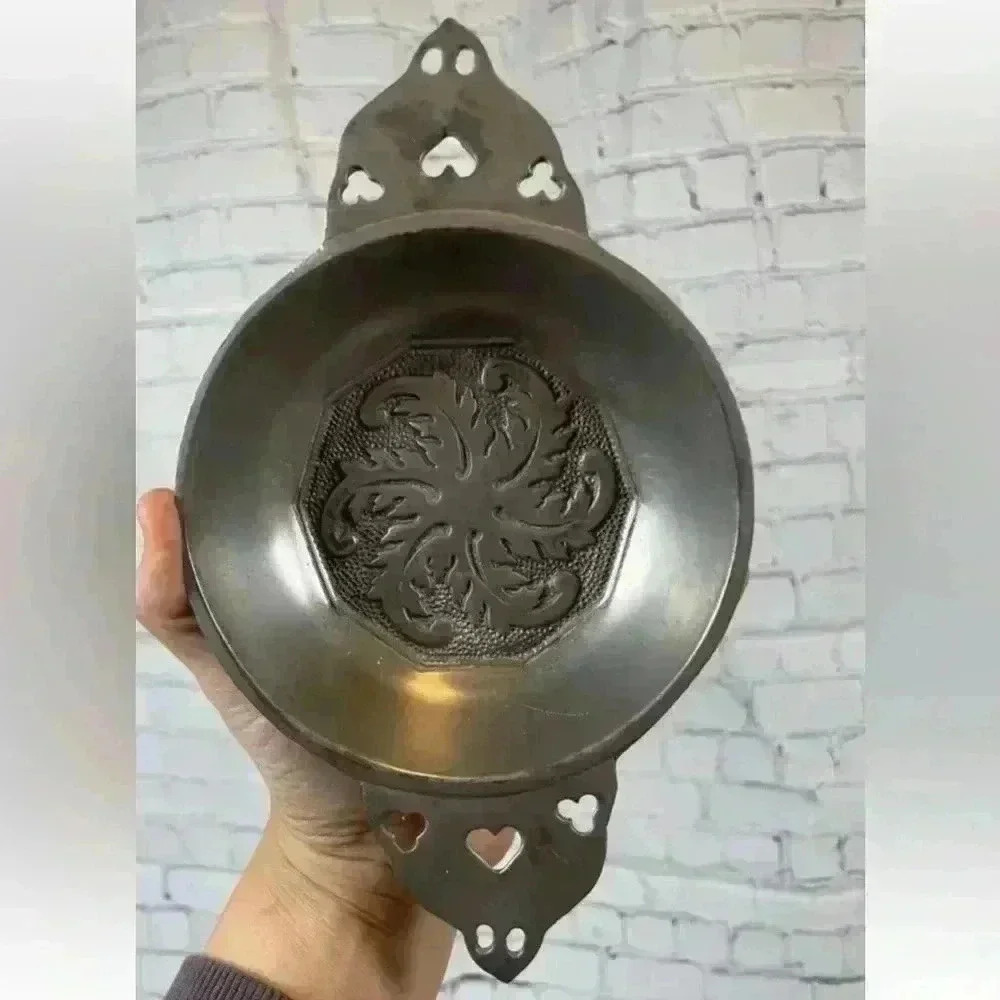 Dish‎ by Les Potstainiers Hutois Vintage Les Belgian Pewter Silver Collectible